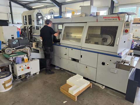 Our Horizon BQ-470 perfect binder
